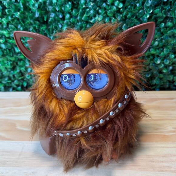 2012 Hasbro Furby Star Wars Chewbacca Furbacca Wookie Tested Working - Picture 1 of 7